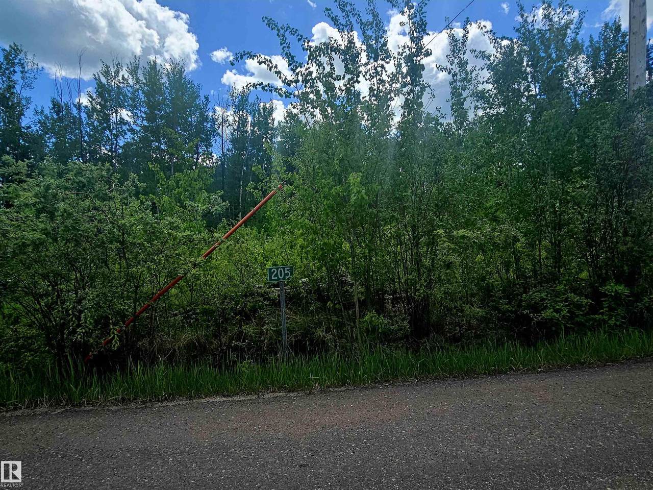 https://bt-photos.global.ssl.fastly.net/alberta/1280_boomver_3_E4494130-2.jpg
