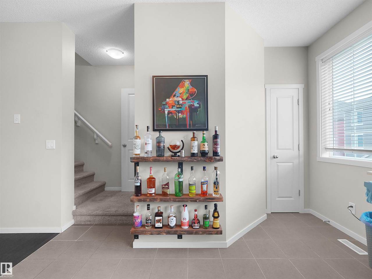 603 Watt Boulevard - Photo 1