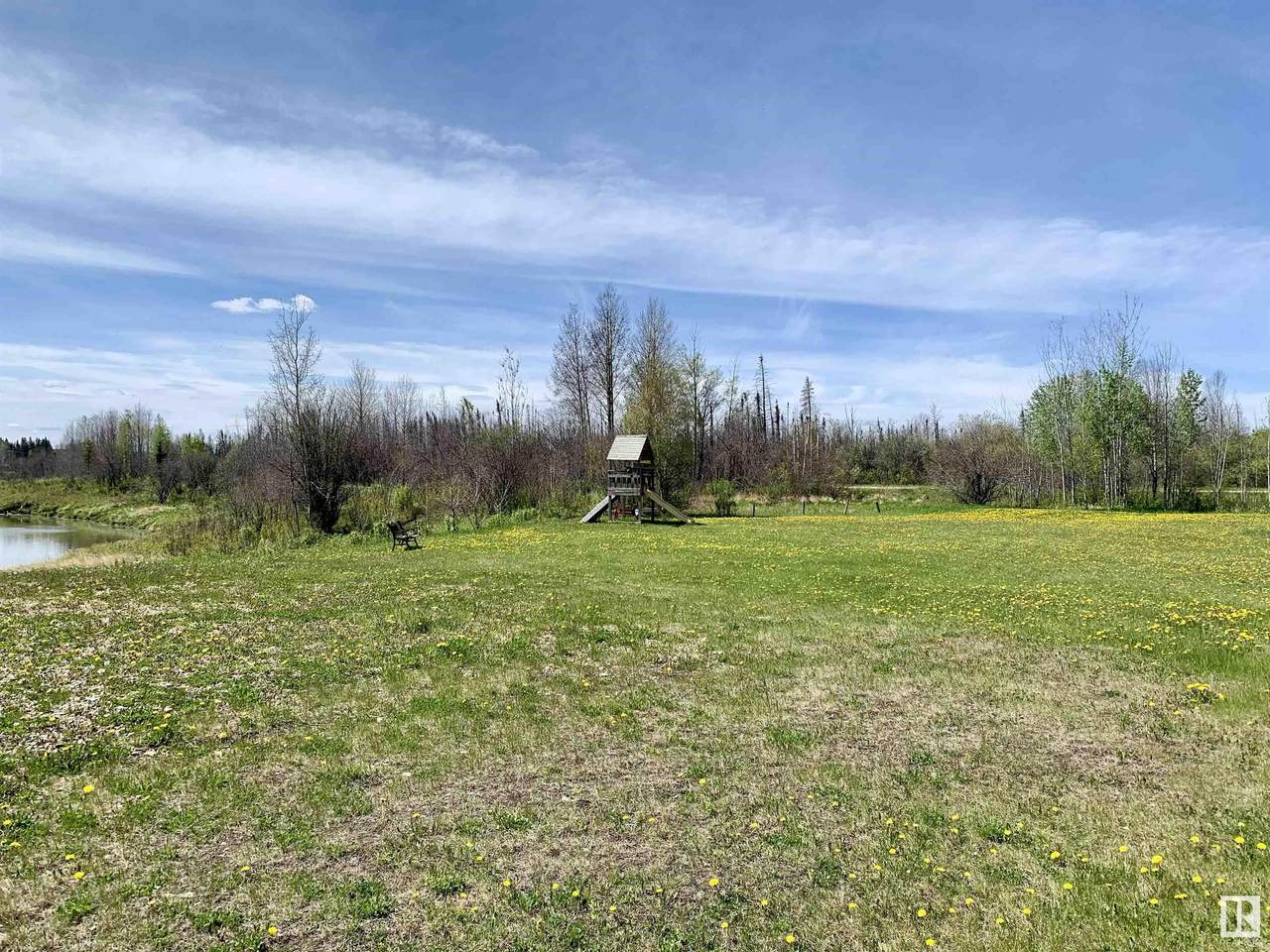 https://bt-photos.global.ssl.fastly.net/alberta/1280_boomver_5_E4378123-2.jpg