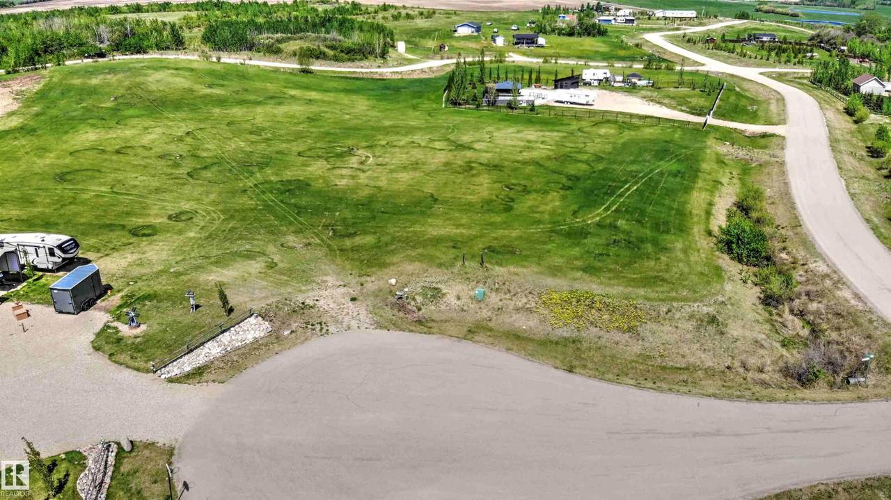 https://bt-photos.global.ssl.fastly.net/alberta/1280_boomver_7_E3363955-2.jpg