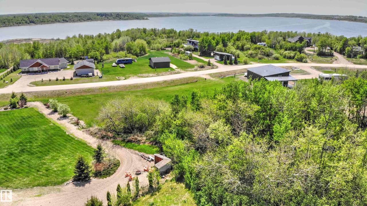 https://bt-photos.global.ssl.fastly.net/alberta/1280_boomver_6_E4108284-2.jpg