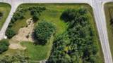 488 Lakeside Drive - Photo 3