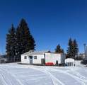 4612 44 St - Photo 2