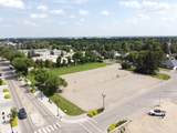  49 Ave - Photo 1