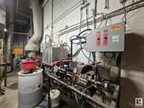 5533 Industrial Road - Photo 19