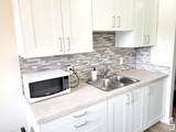 911 10 Street - Photo 2