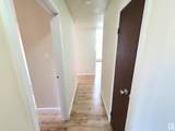 911 10 Street - Photo 9