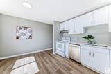 118 Mayfair Mews - Photo 17