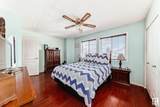 1033 Youville - Photo 26
