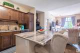 2503 Hanna Crescent - Photo 8