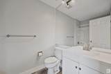 1511 Lakeside Green - Photo 33