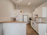 64 Blackburn - Photo 17