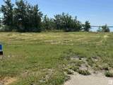 217 Lakeview Drive - Photo 3