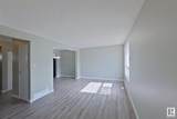 126 Dickinsfield Court - Photo 4