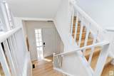 11105 9 Avenue - Photo 2