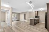 7805 71 Street - Photo 2