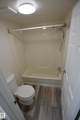 10511 19 Avenue - Photo 25