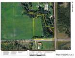 SE-12-49-8- W5m (Lot 2) - Photo 1