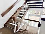 1620 48 Street - Photo 2