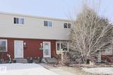 32 Habitat Crescent - Photo 1