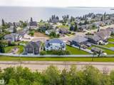 905 26 Street - Photo 2
