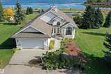 205 1 Avenue - Photo 2
