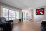 8 Summerland Way - Photo 10