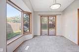 2107 40 Street - Photo 8