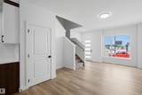 1547 211 Street - Photo 4