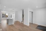 221 Falcon Crescent - Photo 8