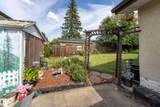 7 Strathcona Place - Photo 31