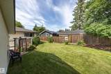 7 Strathcona Place - Photo 32