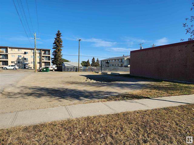 https://bt-photos.global.ssl.fastly.net/alberta/orig_boomver_1_43689061-2.jpg