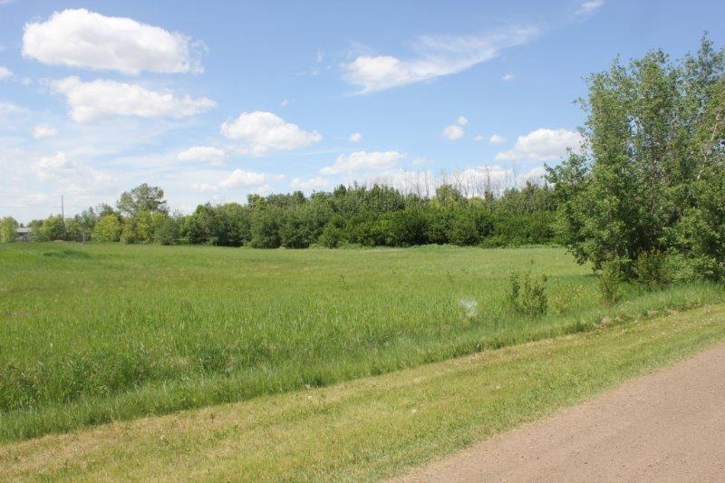 12402 48 ST - Photo 1