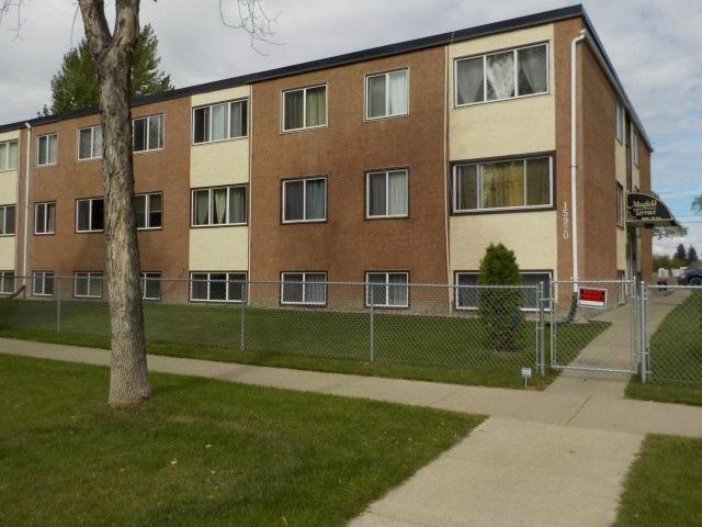 8 15920 109 Avenue - Photo 1