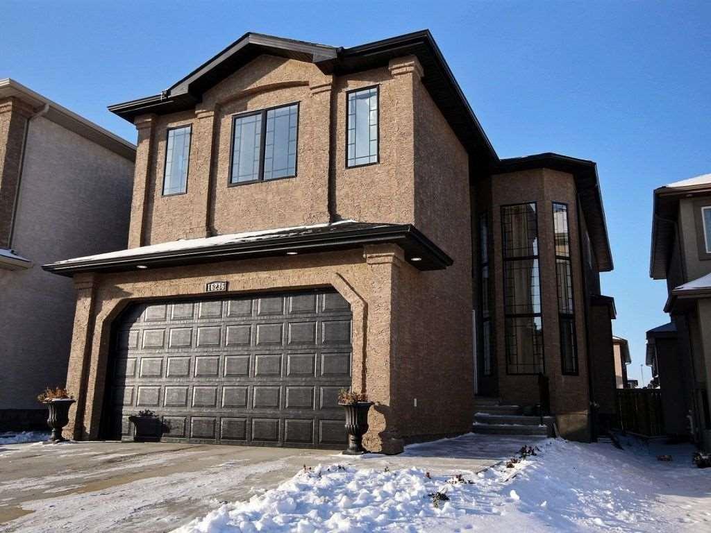 16236 136 Street - Photo 1