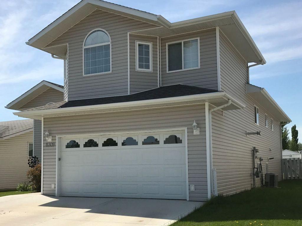 8309 103 Avenue - Photo 1