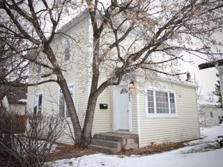 4321 53 Street - Photo 1