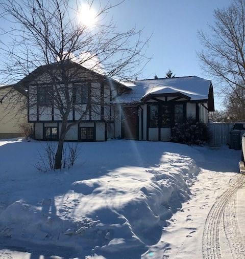 301 Grandin Drive - Photo 1