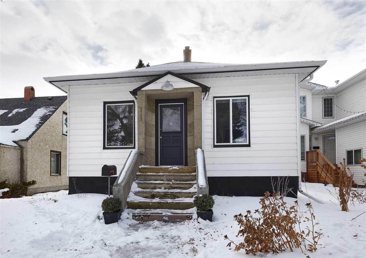 9729 73 Avenue - Photo 1