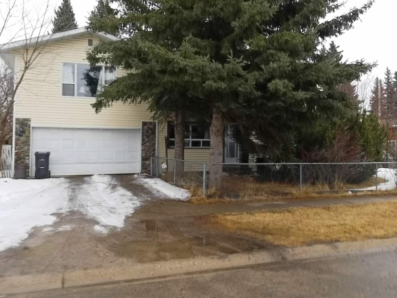 4701 48 Street - Photo 1