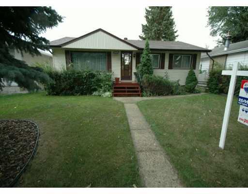 11307 51 Street - Photo 1