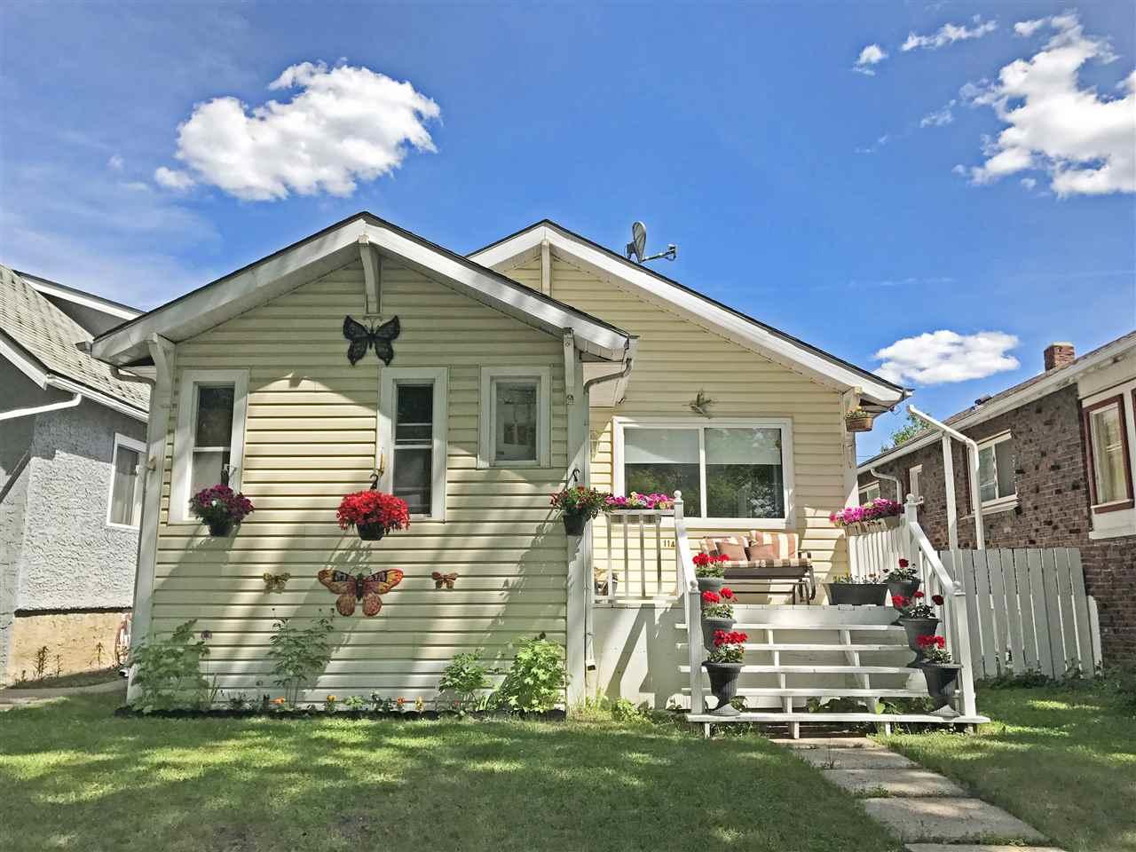 11407 97 Street - Photo 1
