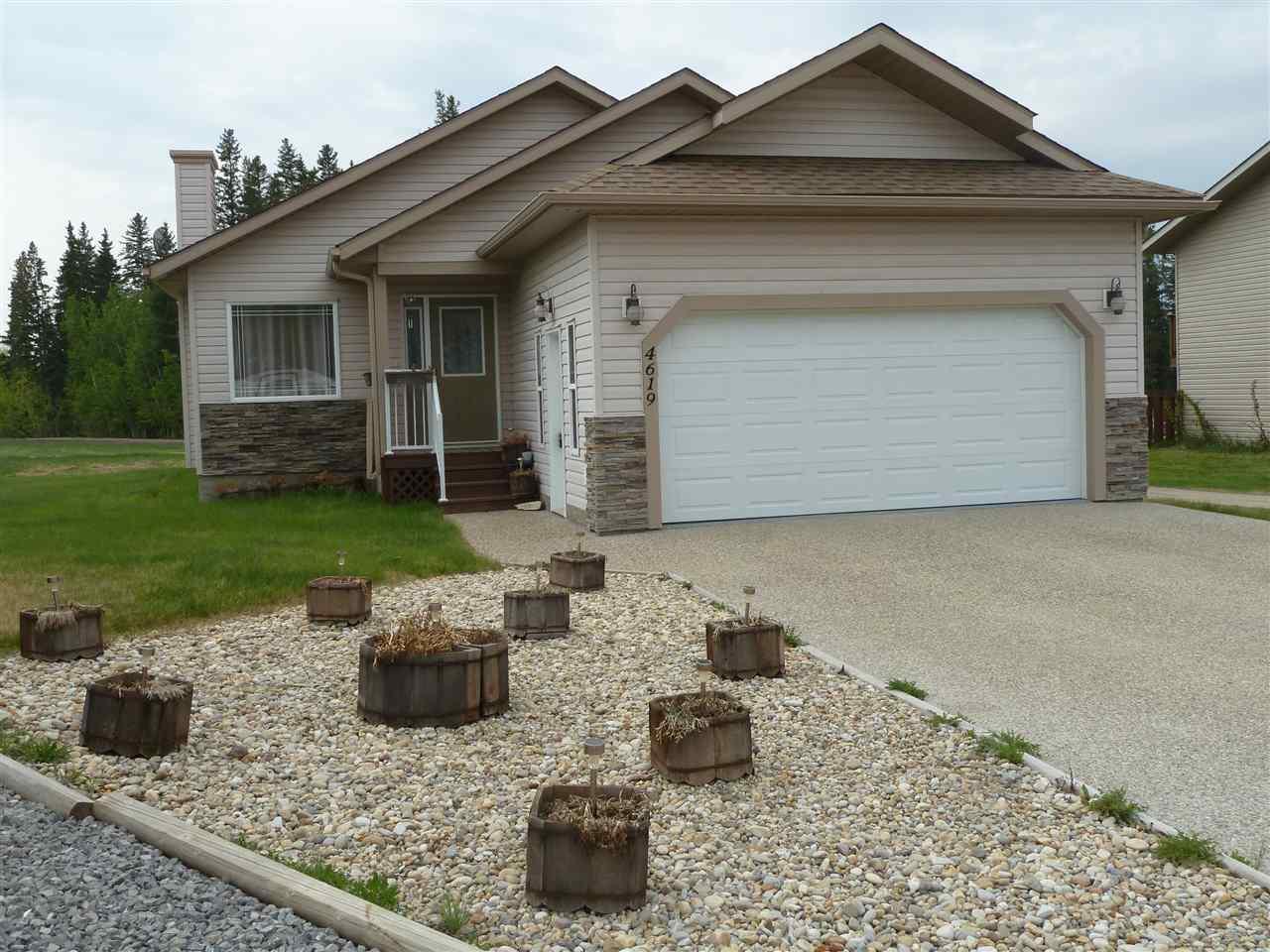 4619 51 Avenue - Photo 1