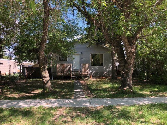 5519 50 Street - Photo 1