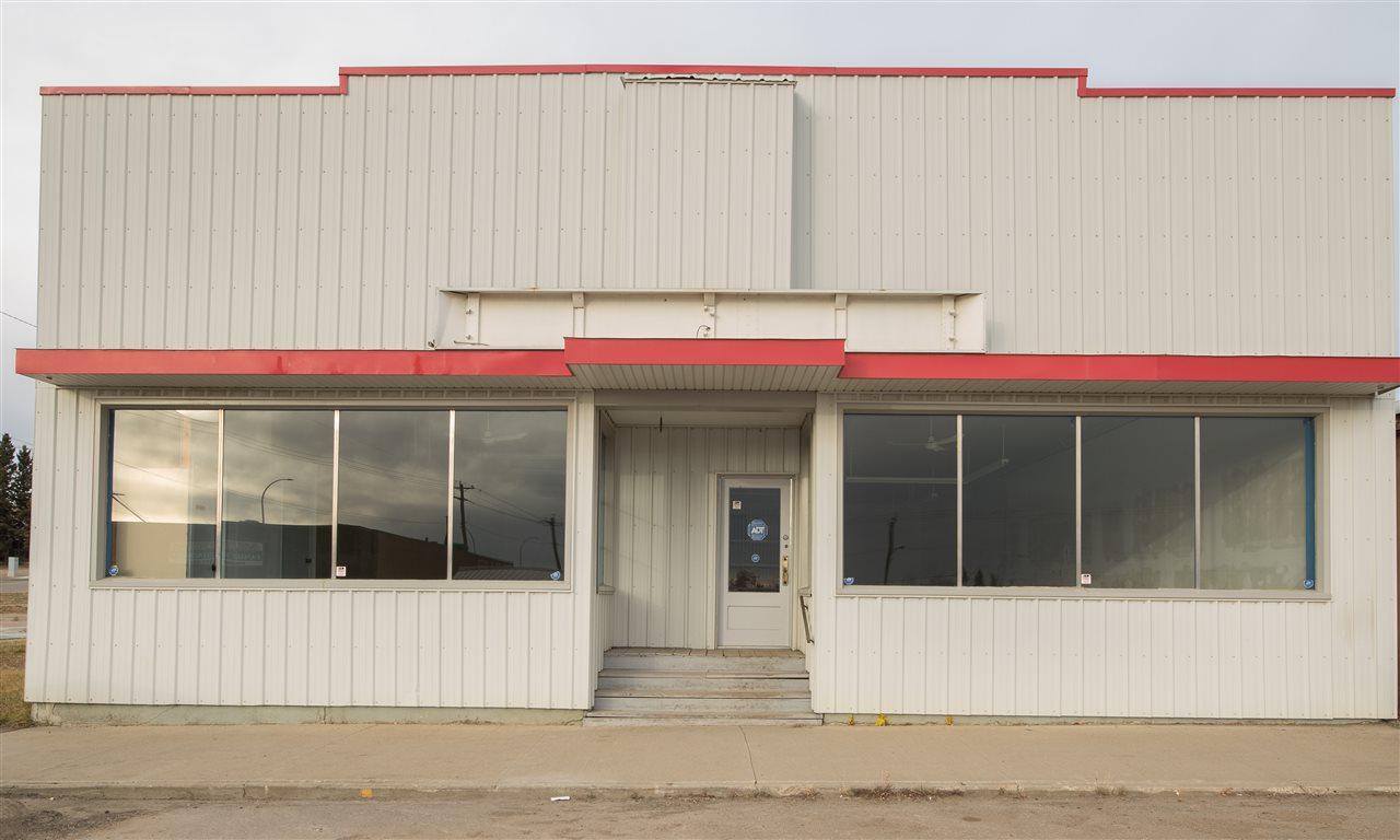 5020 47 AV - Photo 1