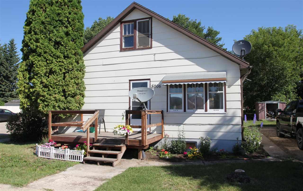 5006 50 Avenue - Photo 1