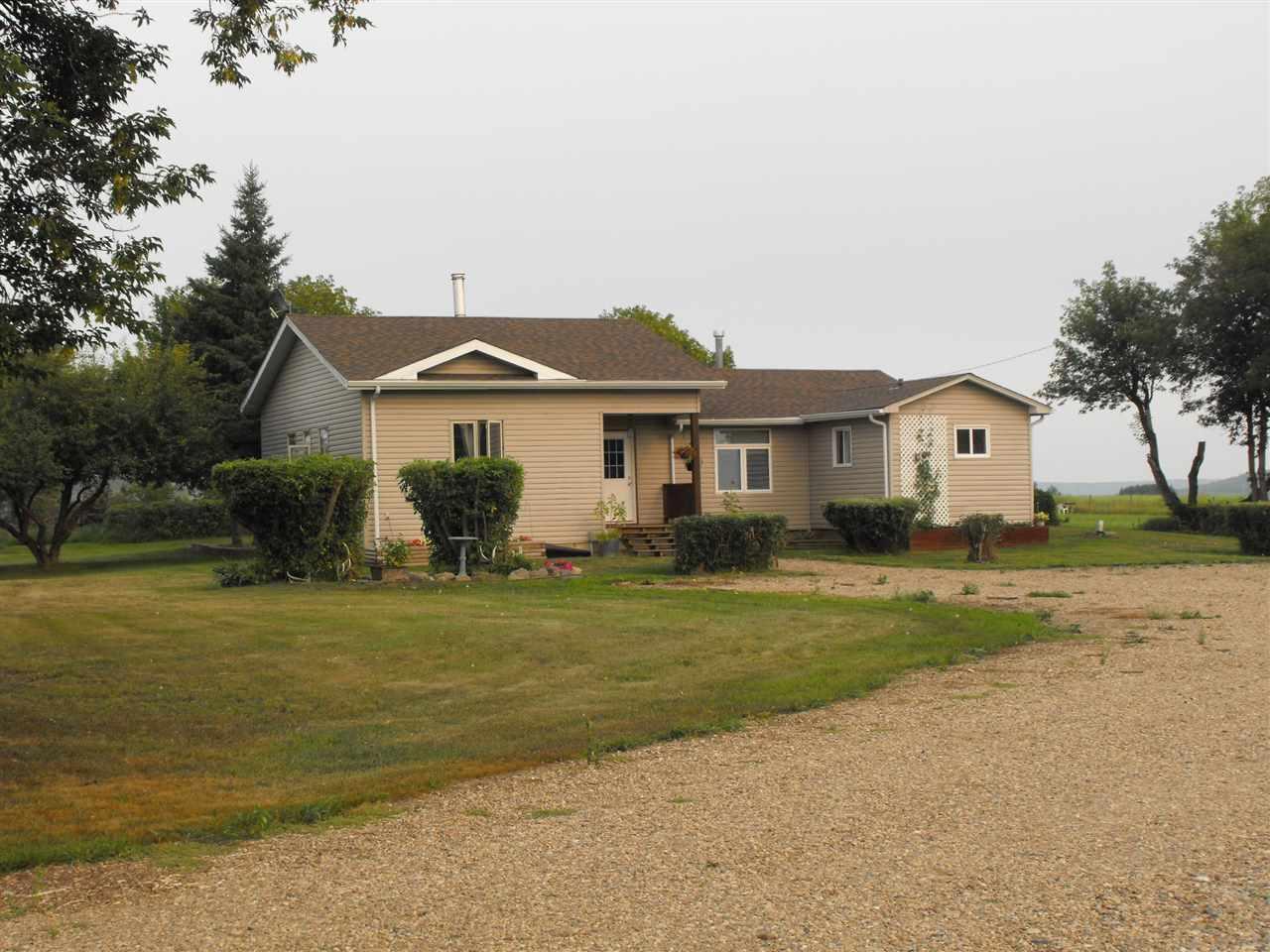 5115 Twp Rd 563 - Photo 1