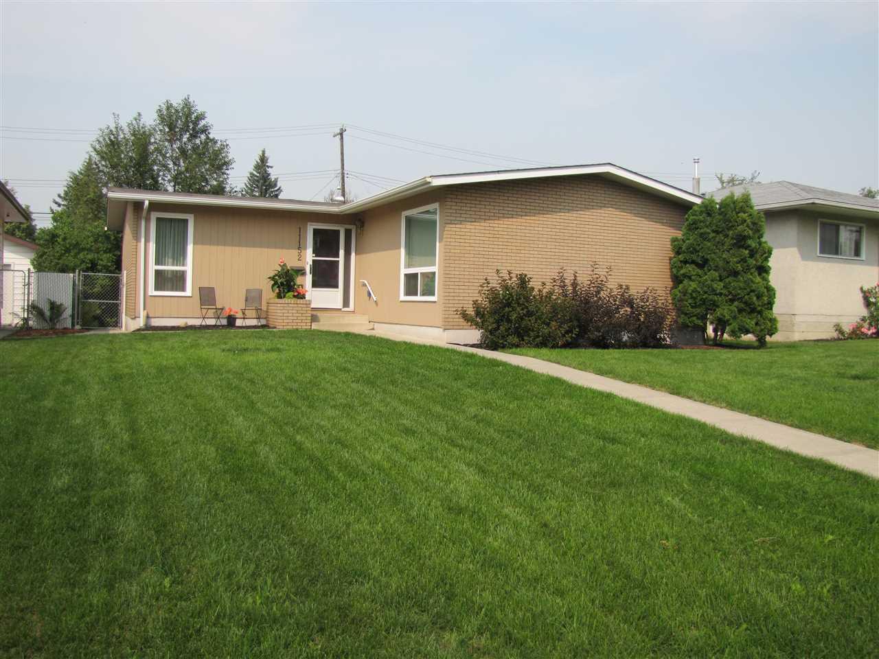 11152 53 Avenue - Photo 1