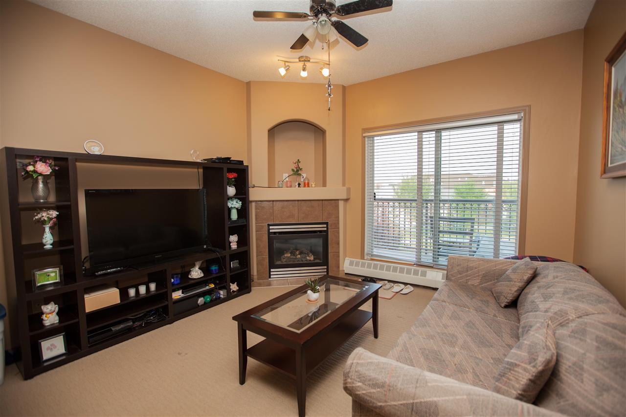 303 5280 Terwillegar Boulevard - Photo 1